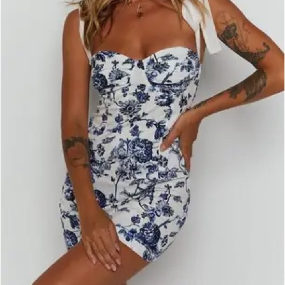 Beginning Boutique Blue Floral Print Bustier Mini Dress